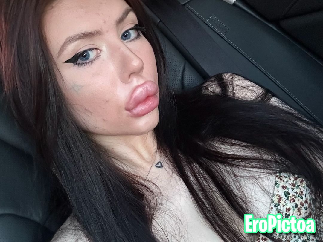 Russian DSL Goon Fuel photo featuring bimbo lips
