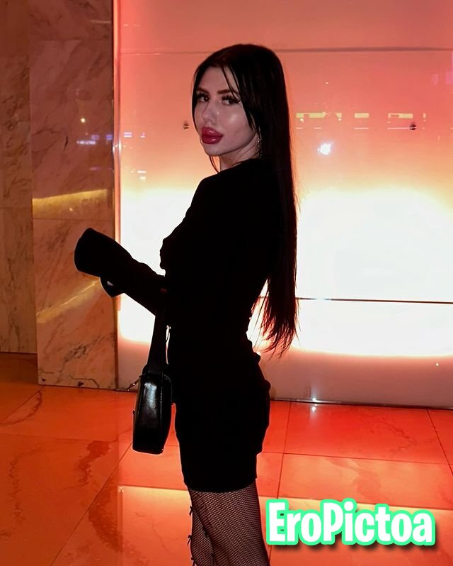 Russian DSL Goon Fuel photo featuring bimbo lips