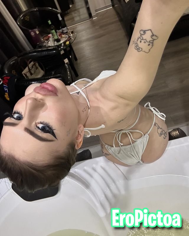Russian DSL Goon Fuel photo featuring lip fetish