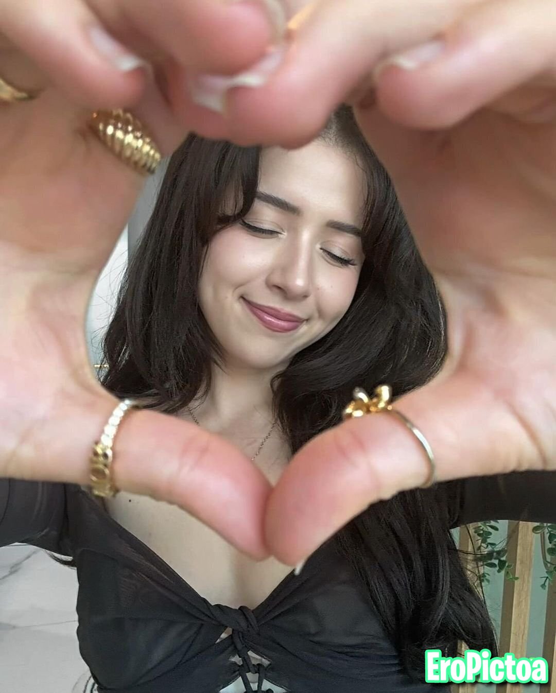 P͓̽❤️k͓̽i͓̽. m͓̽a͓̽n͓̽e͓̽ 2024 🍑 photo featuring TwitchTV