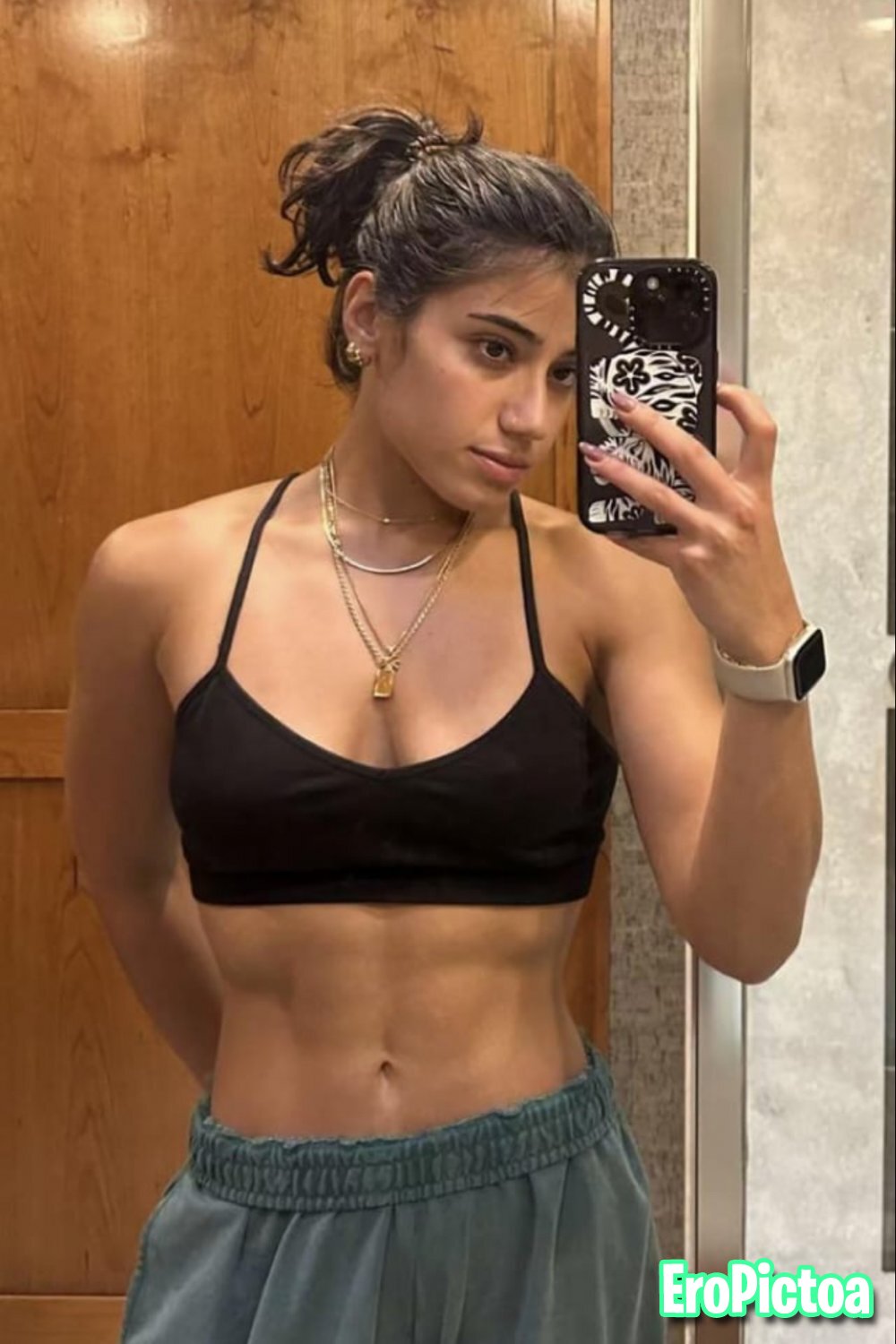 Sara Saffari GOON collection photo featuring Goon - Part 8