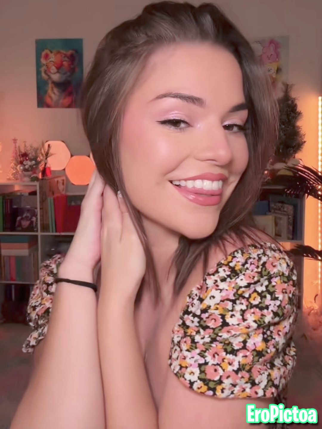 Alixxa sexy faces 💋💦 photo featuring Moan - Part 19
