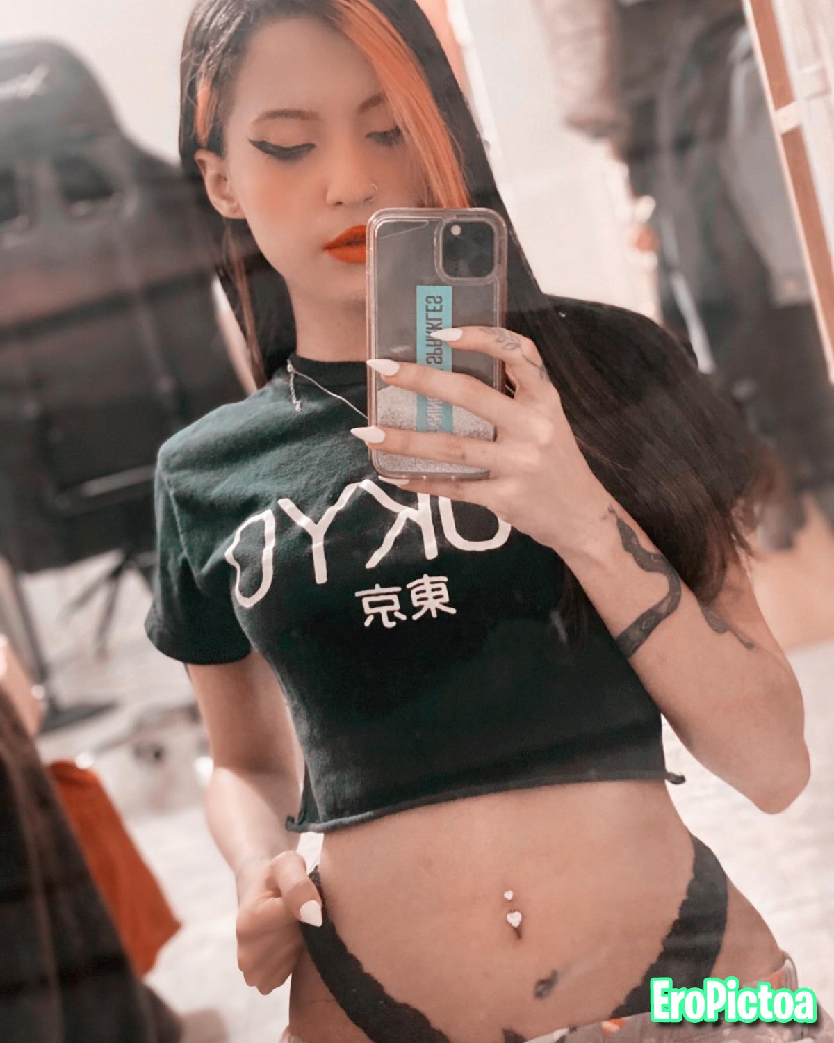 Orittv photo featuring Twitch - Part 9