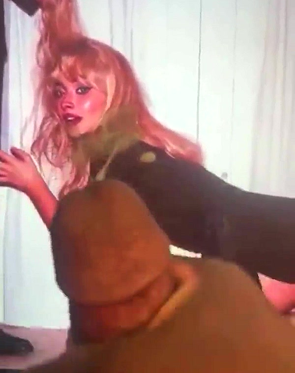 Thumbnail for Sabrina Carpenter cumtribute