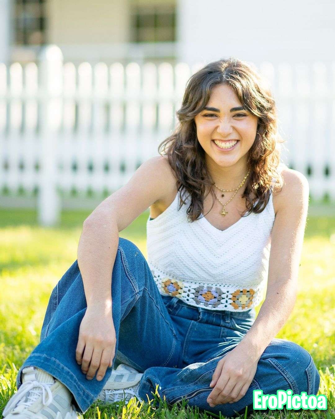 Kaylie photo featuring latina - Part 4