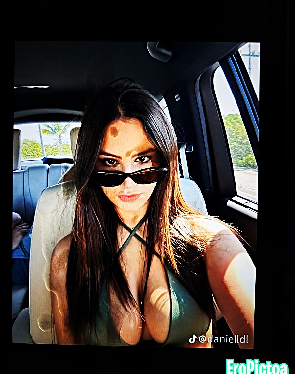 Thumbnail for Barbie nuñez tributo cumtribute