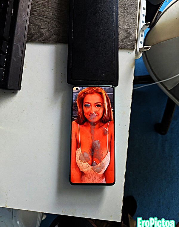 Thumbnail for Cumtrib Redhead Cutie