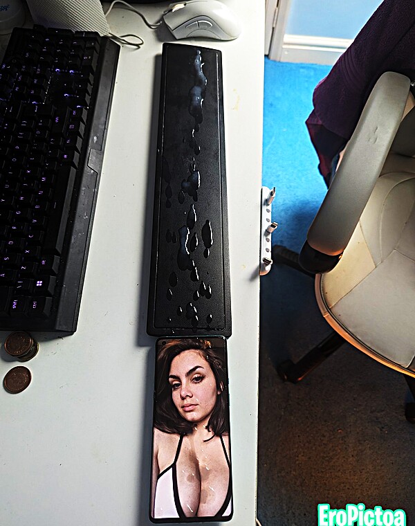 Thumbnail for Cumtrib Big Boobed Slut