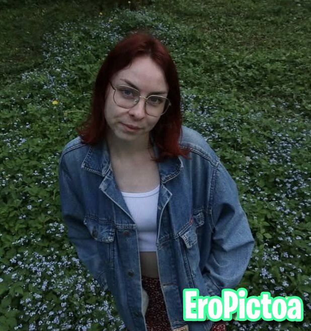 Whore Julie photo featuring Slut - Part 11