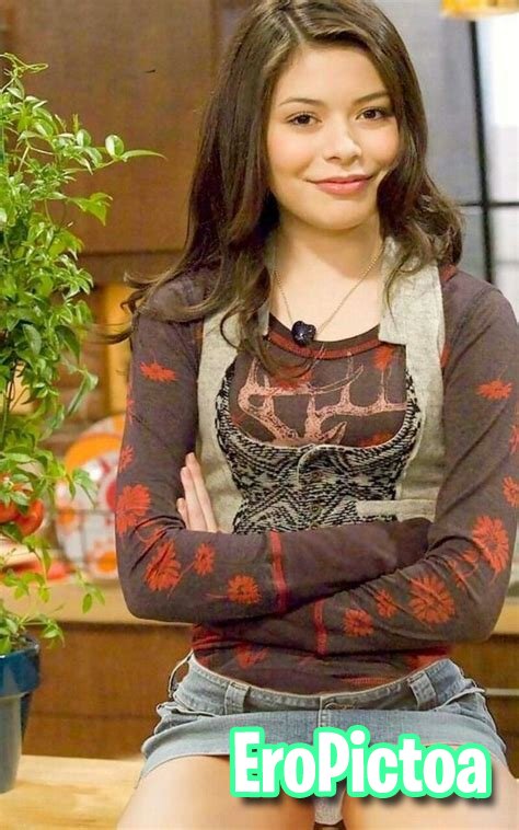 Miranda Cosgrove photo - Part 16