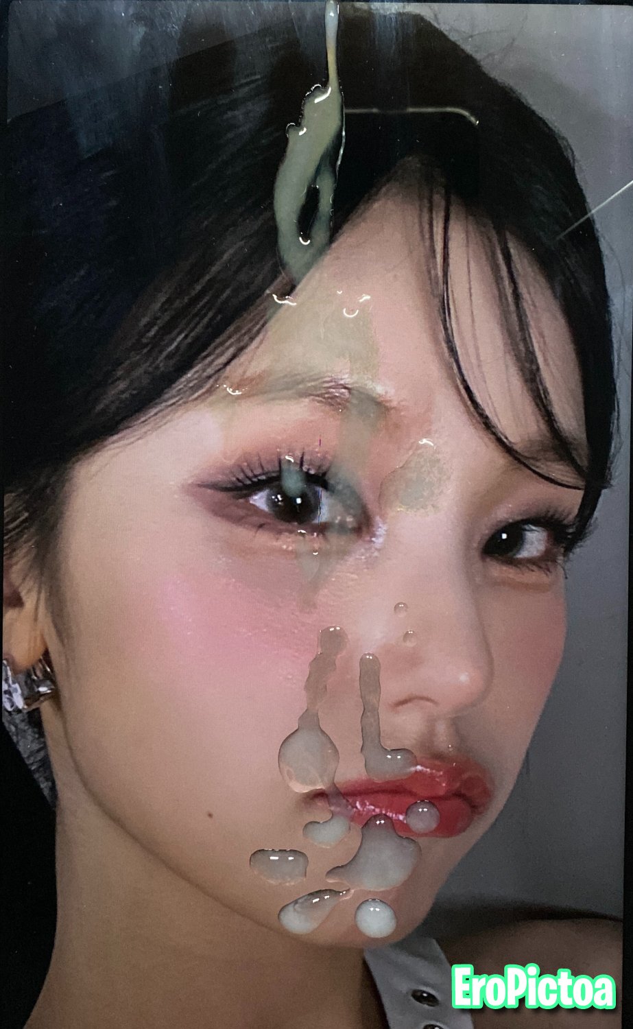 ITZ - YJ #15 (GIF) photo - Part 44