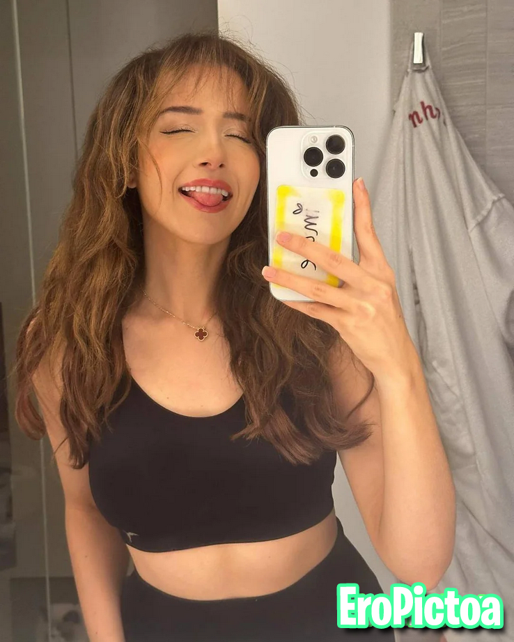 Simp Queen photo featuring nonnude - Part 15