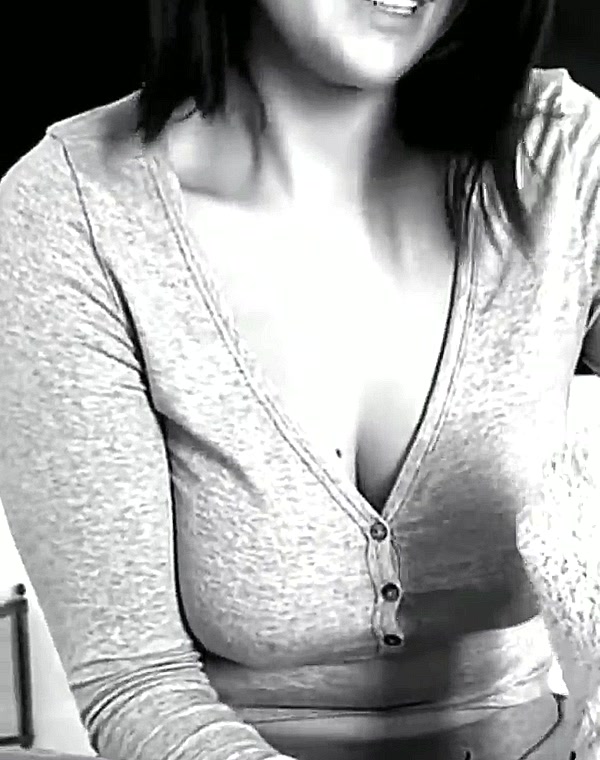 Thumbnail for Selena Gomez busty sexy cleavage