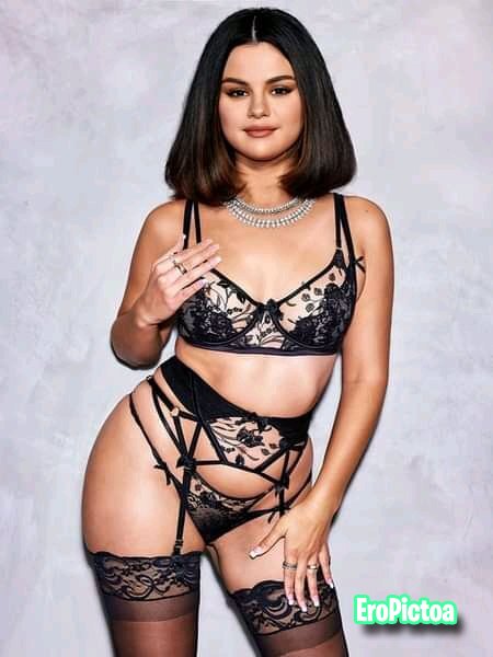 Selena Gomez photo featuring Selena Gomez - Part 1