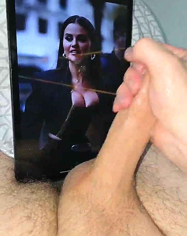 Thumbnail for Selena Gómez Cum tribute 🔥🔞