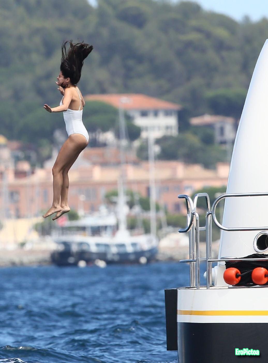 Selena Gomez photo featuring selena gomez onlyfans - Part 29