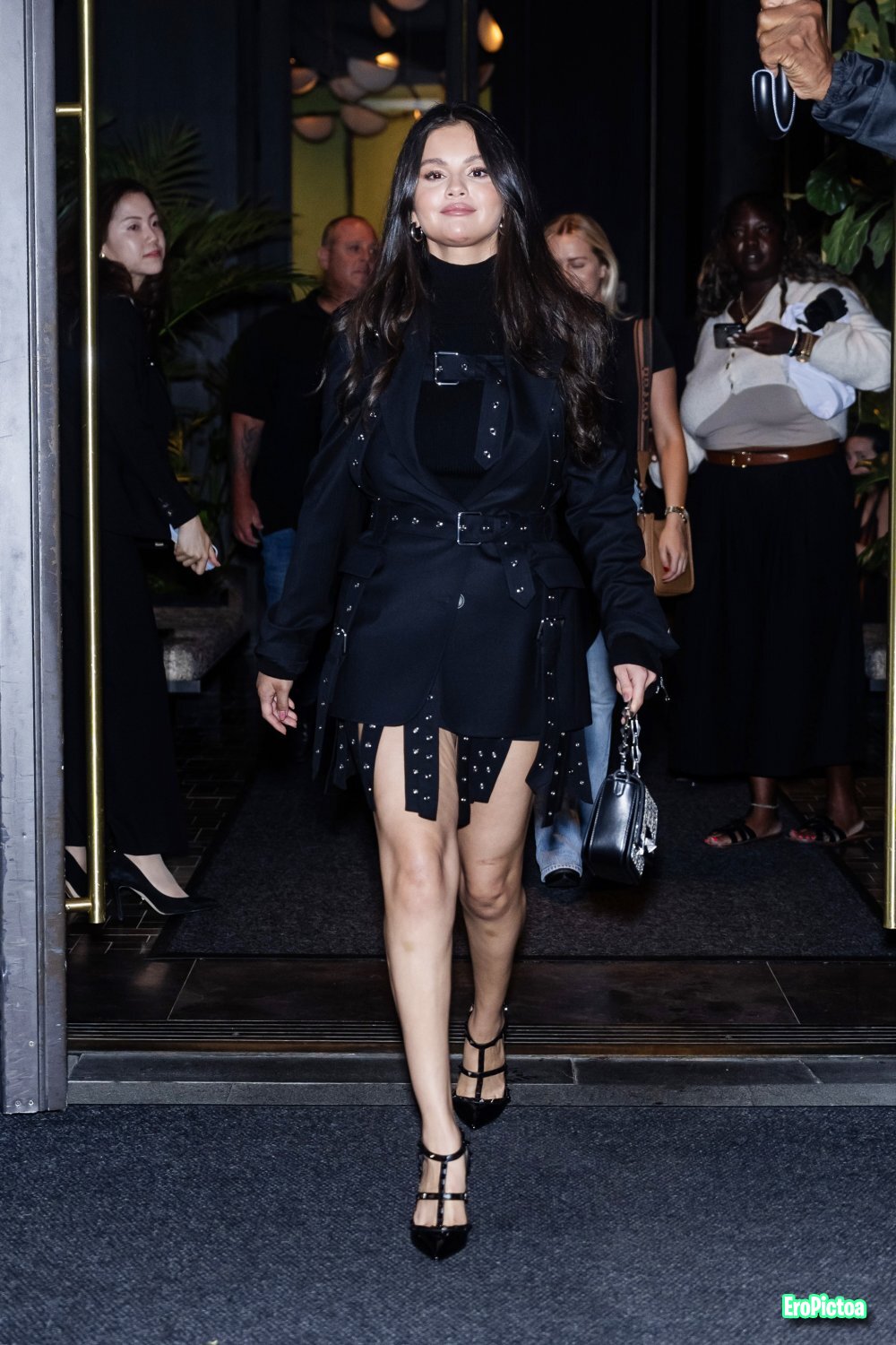 Selena Gomez 5 photo featuring Selena Gomez - Part 35