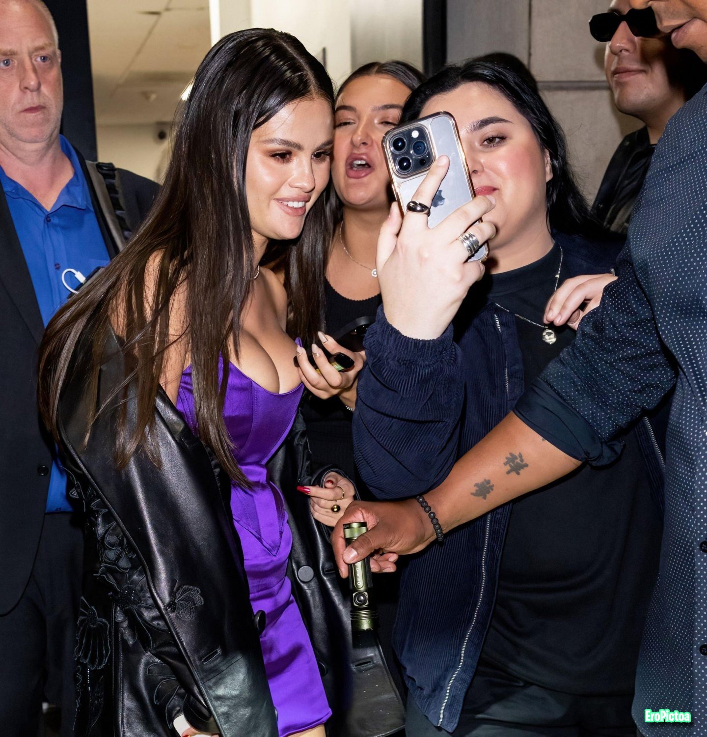 Selena Gomez 5 photo featuring Selena Gomez - Part 39