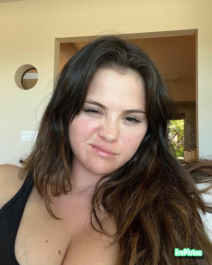 Selena Gomez 2 photo featuring Selena Gomez - Part 37