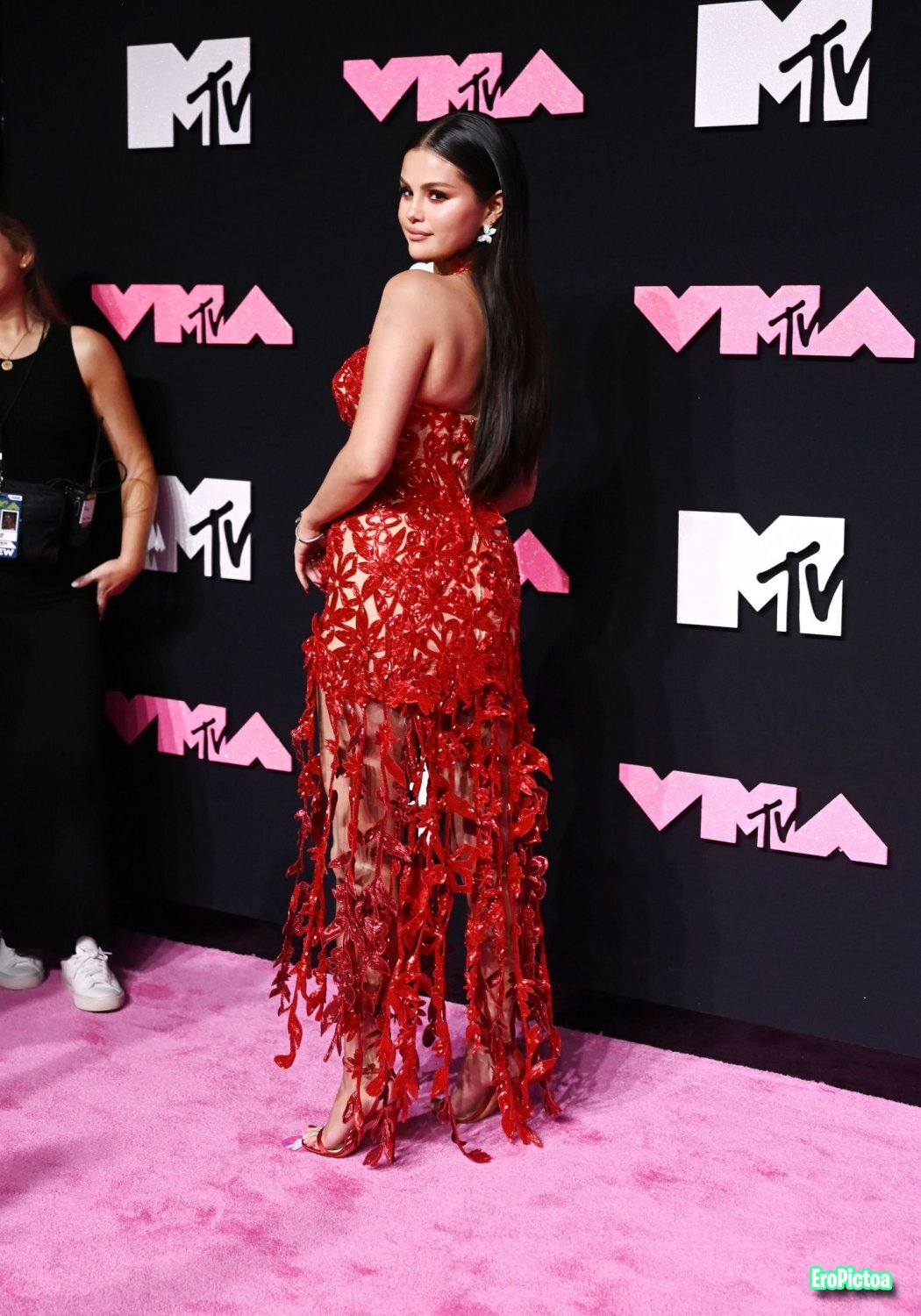 Selena Gomez 4 photo featuring celeb - Part 41