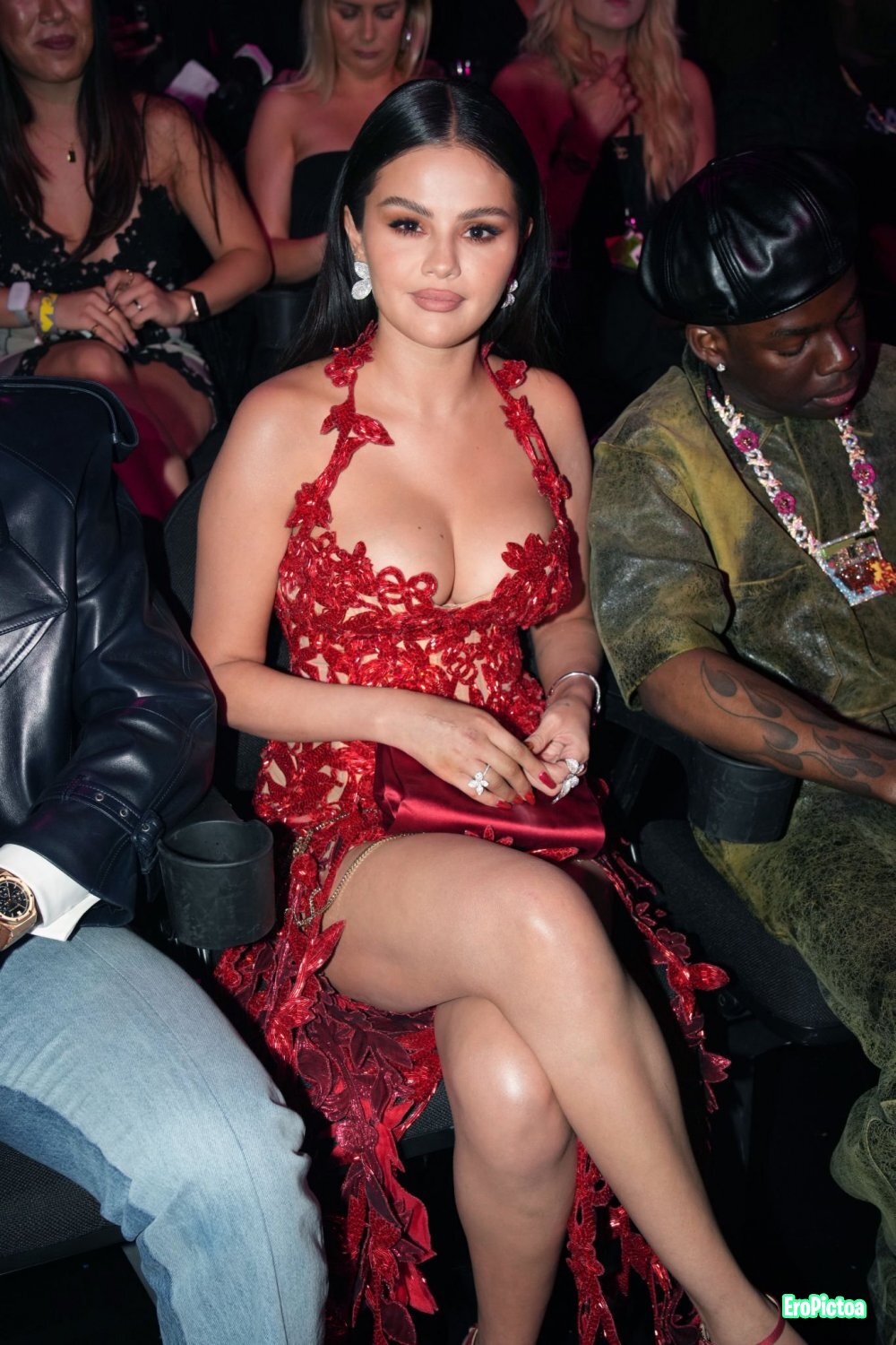 Selena Gomez 4 photo featuring celeb - Part 80