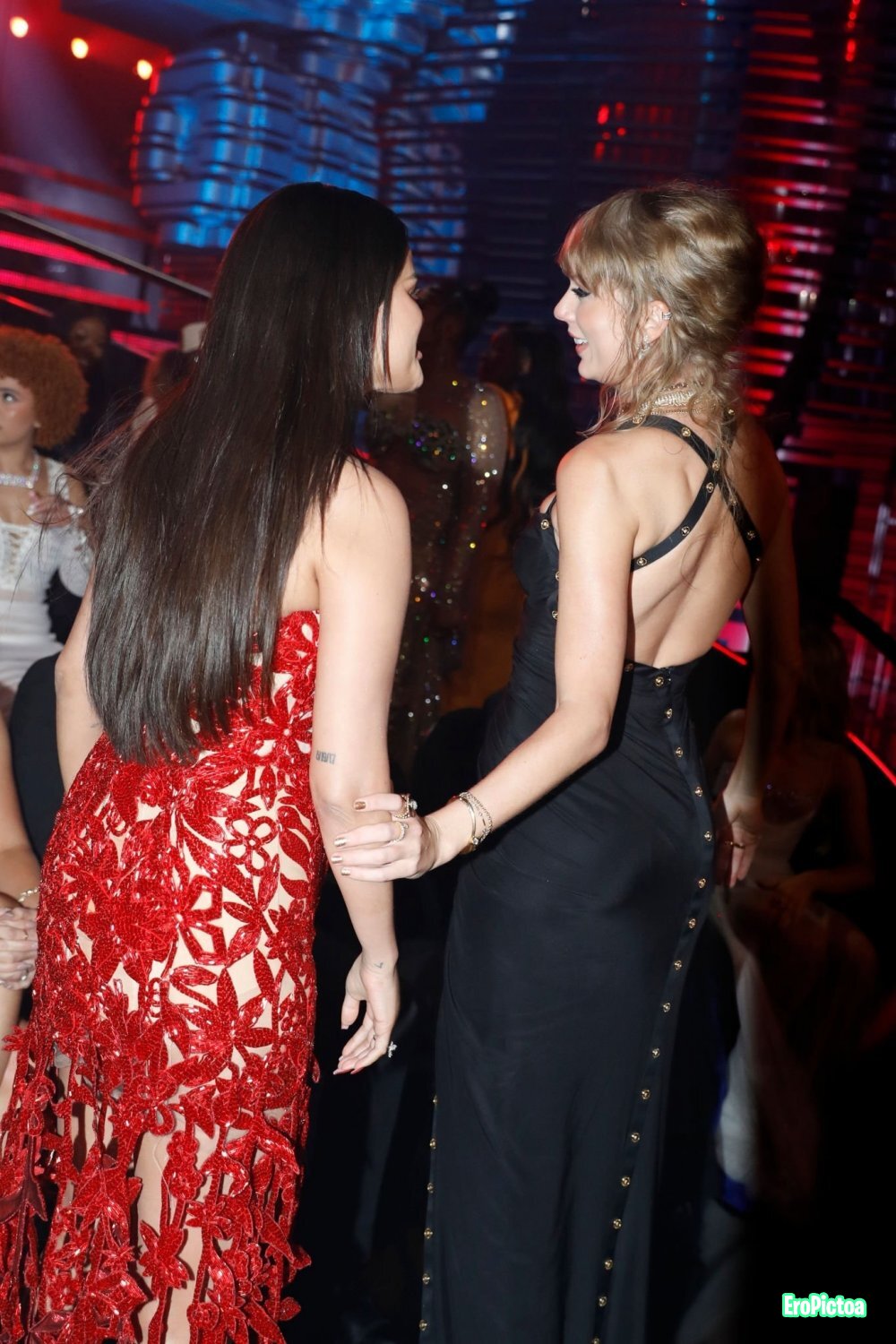 Selena Gomez 4 photo featuring celebrity - Part 90