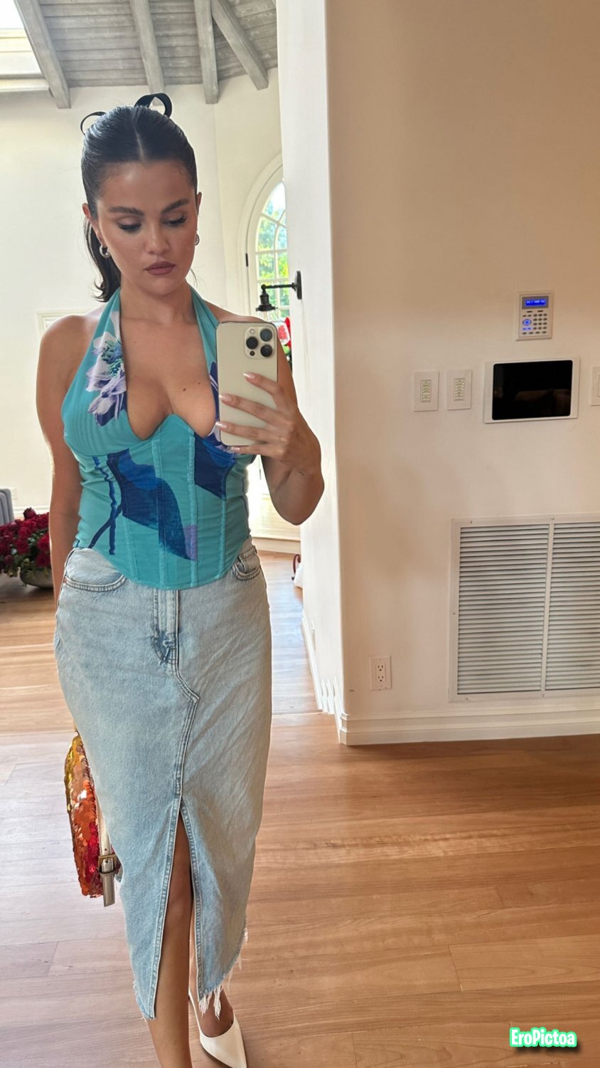 Selena Gomez 3 photo featuring Selena Gomez - Part 78