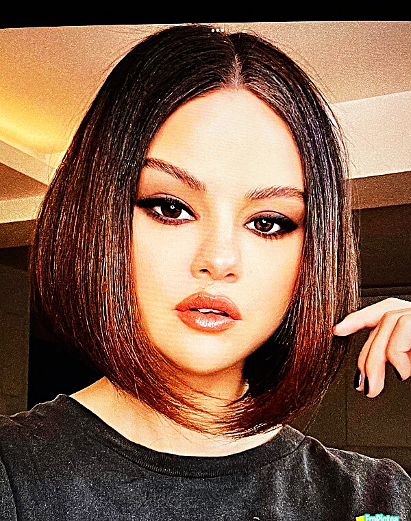 Thumbnail for Selena Gomez Cumtribute 20