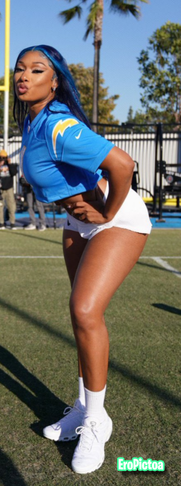 Putas guapas photo featuring Megan el semental - Part 20