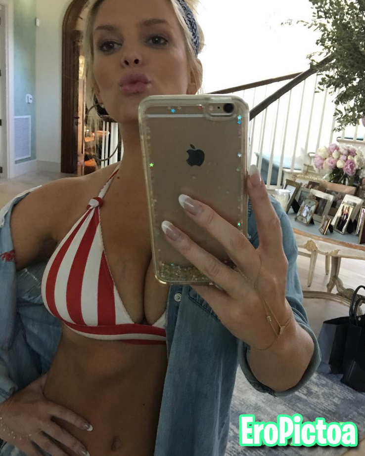 J.S. photo featuring big boobs - Part 58