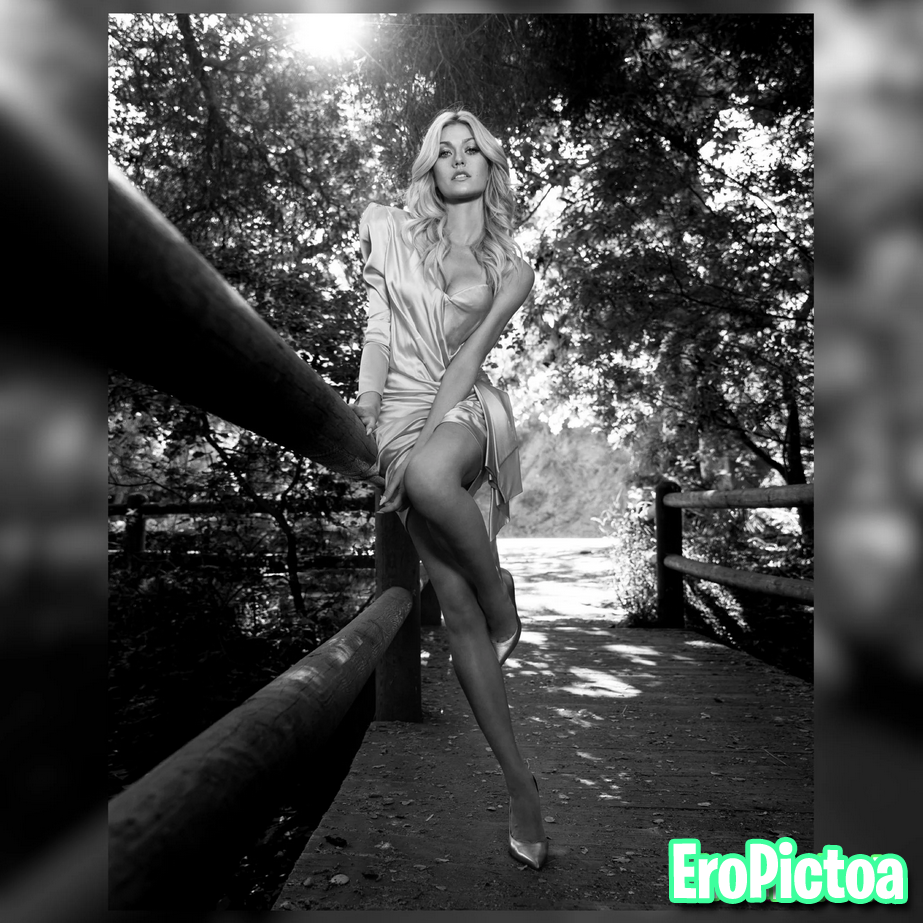 K. M. photo featuring famous - Part 10