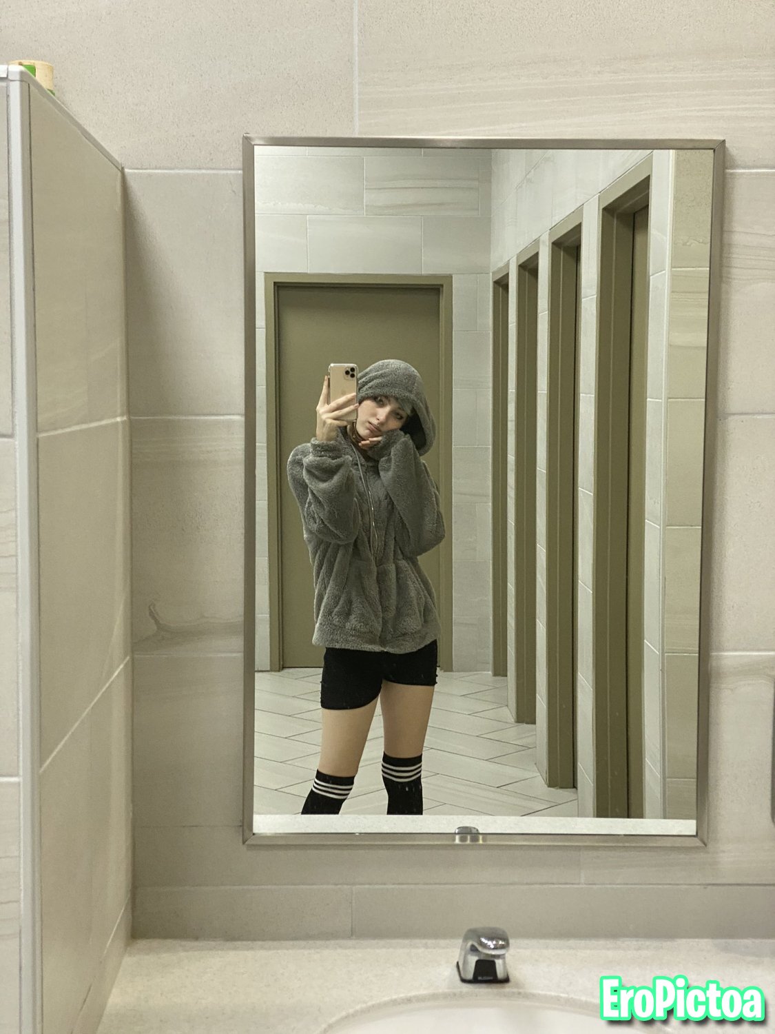 Millie photo featuring Millie Ramsey