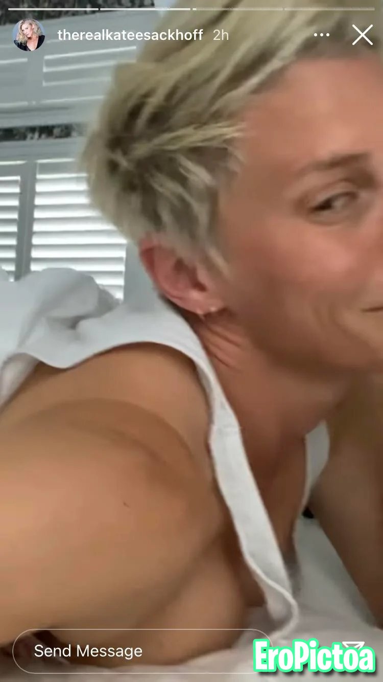 German sexy milf photo featuring German tits - Part 59