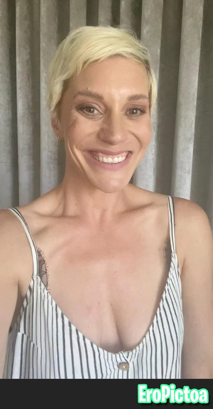 German sexy milf photo featuring German milf hottie - Part 64