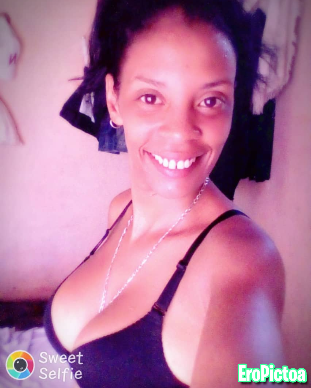 KENYA LEYVAS PROSTITUTA CUBANA photo