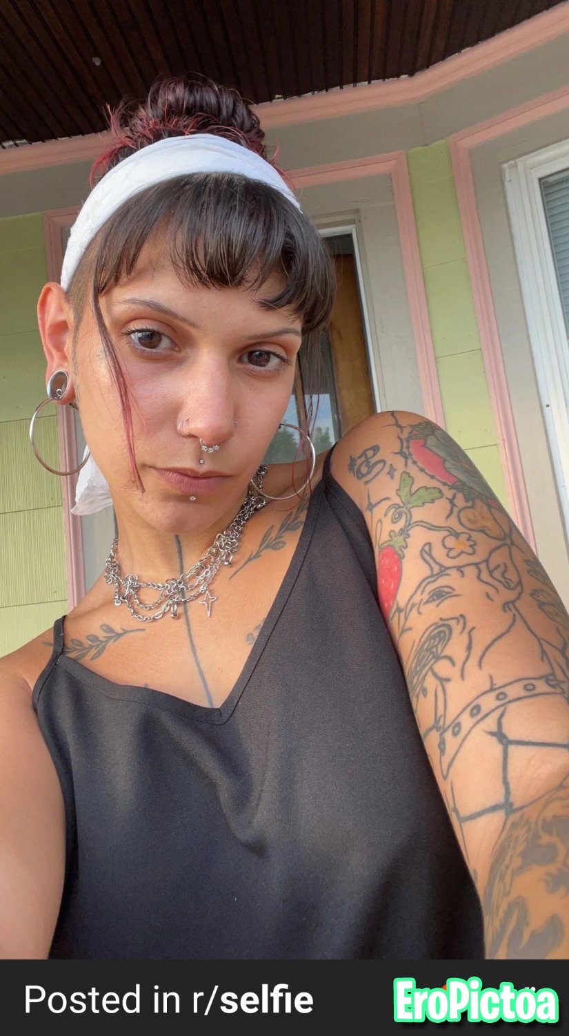 Slut collection 10 photo featuring Tattooed hippie girl - Part 79