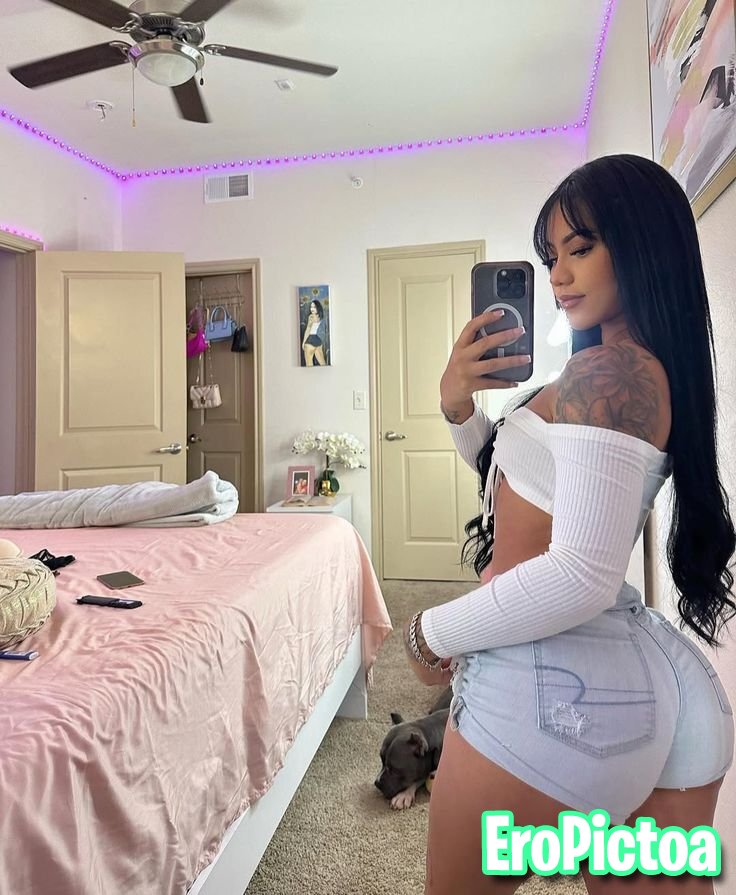 Best Latina sluts i found today photo featuring Latinas - Part 1