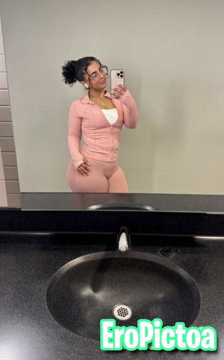 Thick Muslim Girl photo featuring indian - Part 4