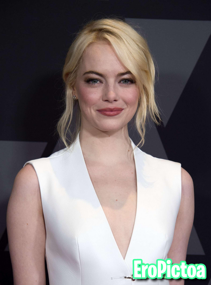 Emma Stone photo featuring famous