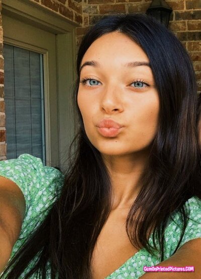 Thumbnail for VSCO slut Blythe (22) submitted, part 2