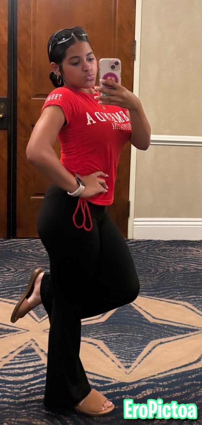 Irl 🤤 so fine photo featuring latinateen