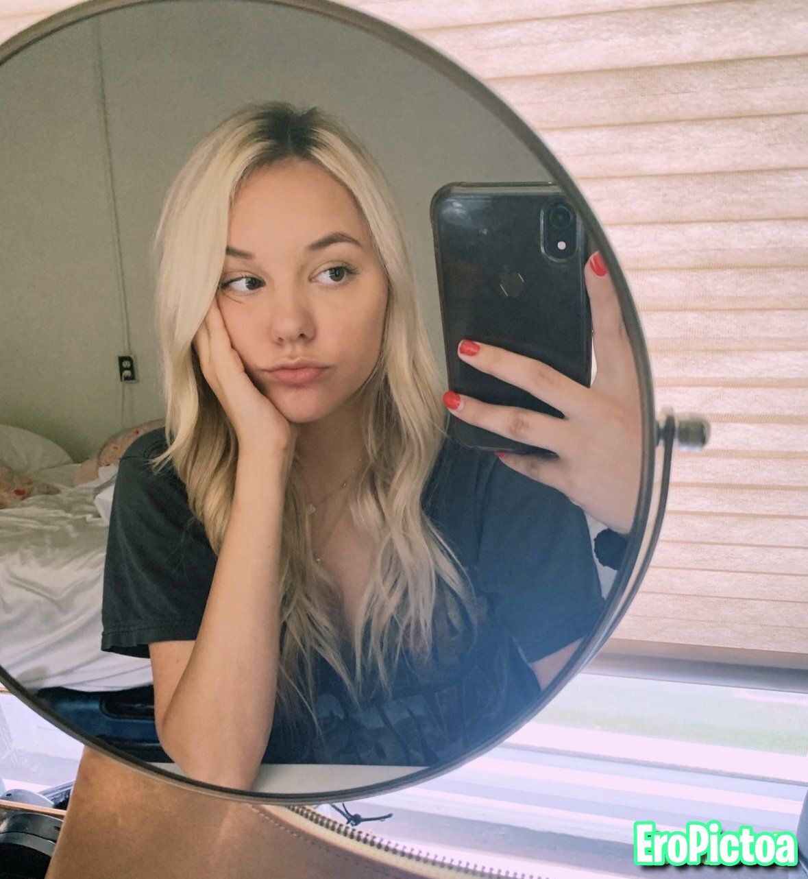 IG slut Dani (26) IRL submitted photo featuring teen - Part 2