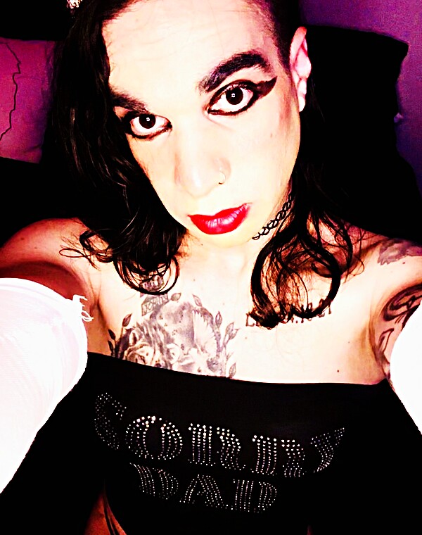 Thumbnail for Sissy Kylie Sins begs for Captions & Tributes. Fill her inbox & make her clitty leak  (Kyliesinsxxx)