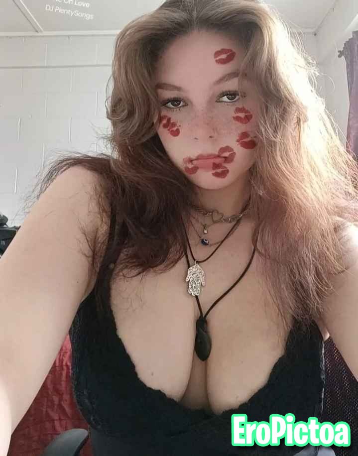 Caption her photo featuring Expose - Part 1
