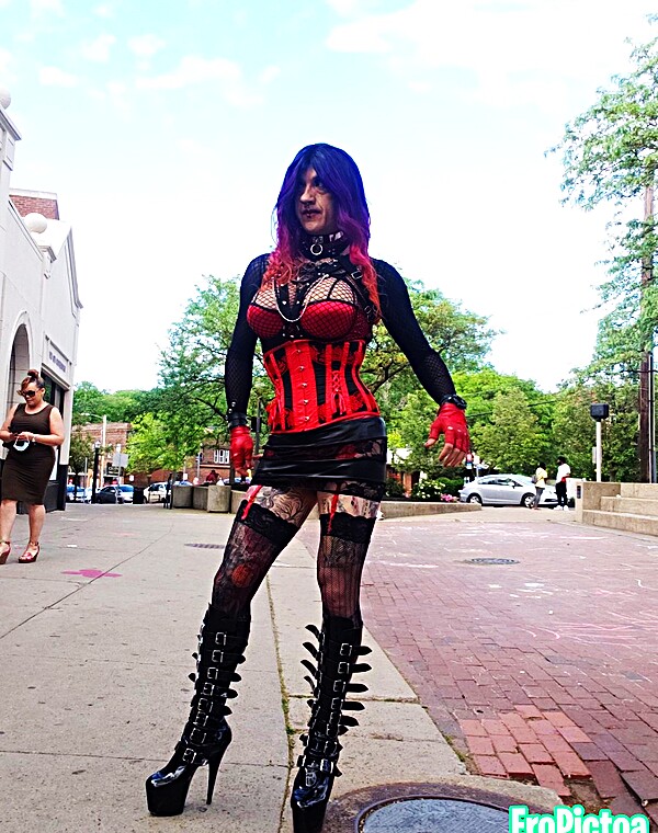 Thumbnail for Kik slut2692 to be exposed video edits and captions