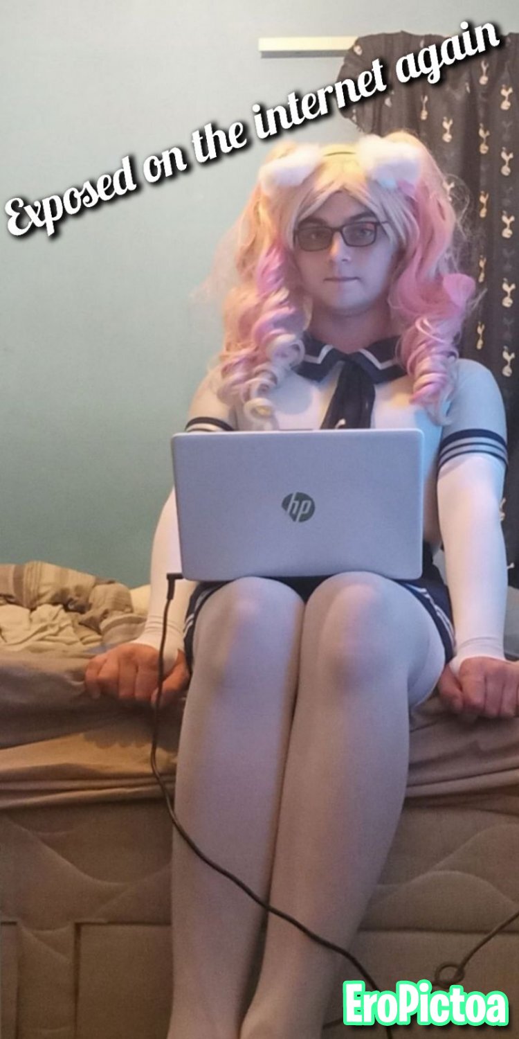 Sissy Aimee captioned photo featuring TV - Part 33