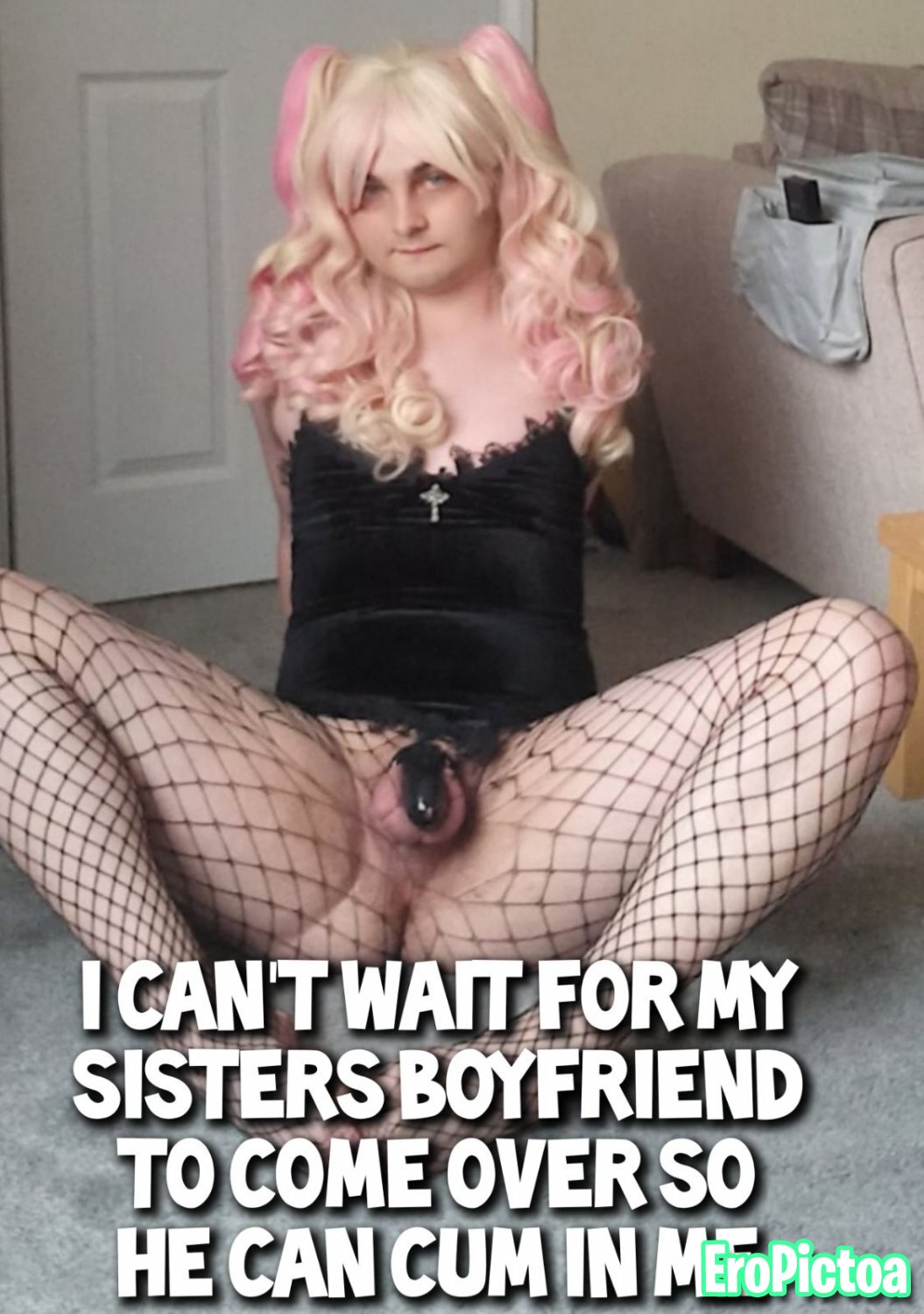 Sissy Aimee captioned photo featuring TV - Part 6