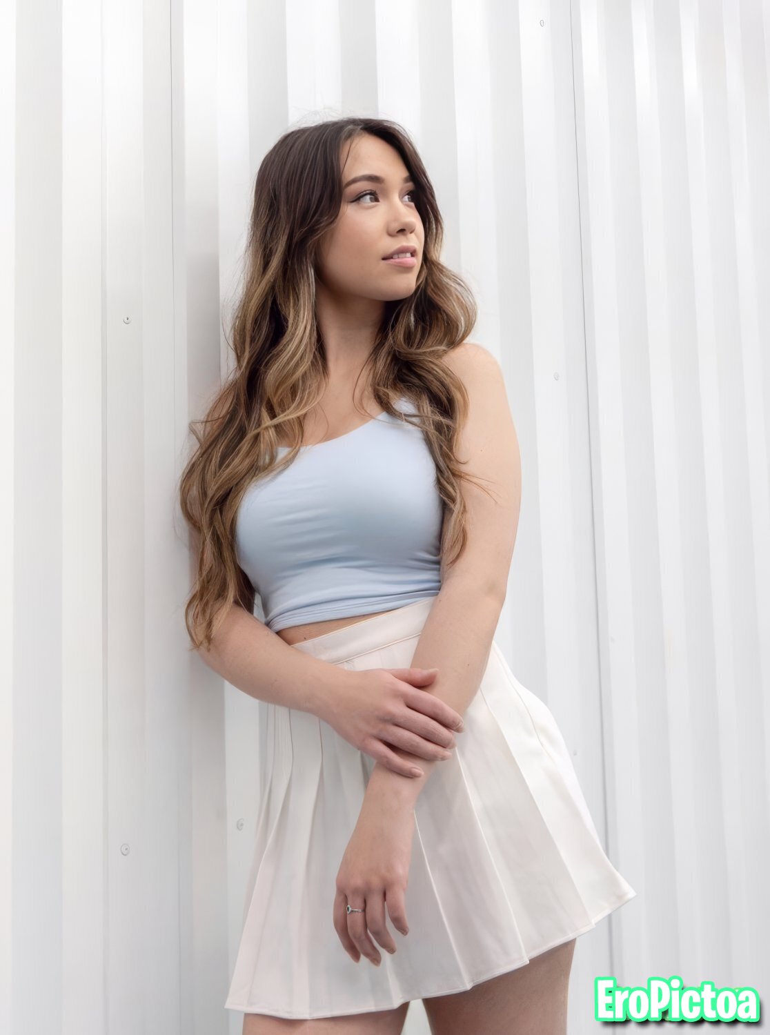 QuarterJade photo featuring twitch streamer - Part 11