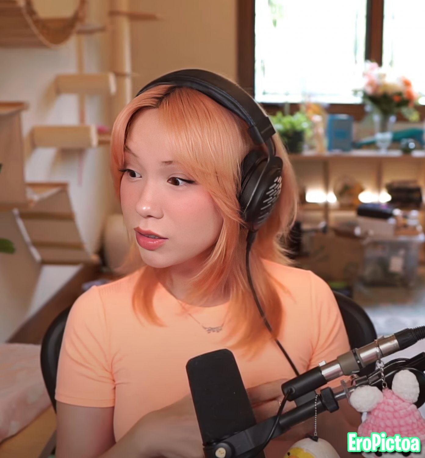 QuarterJade photo featuring twitch - Part 100