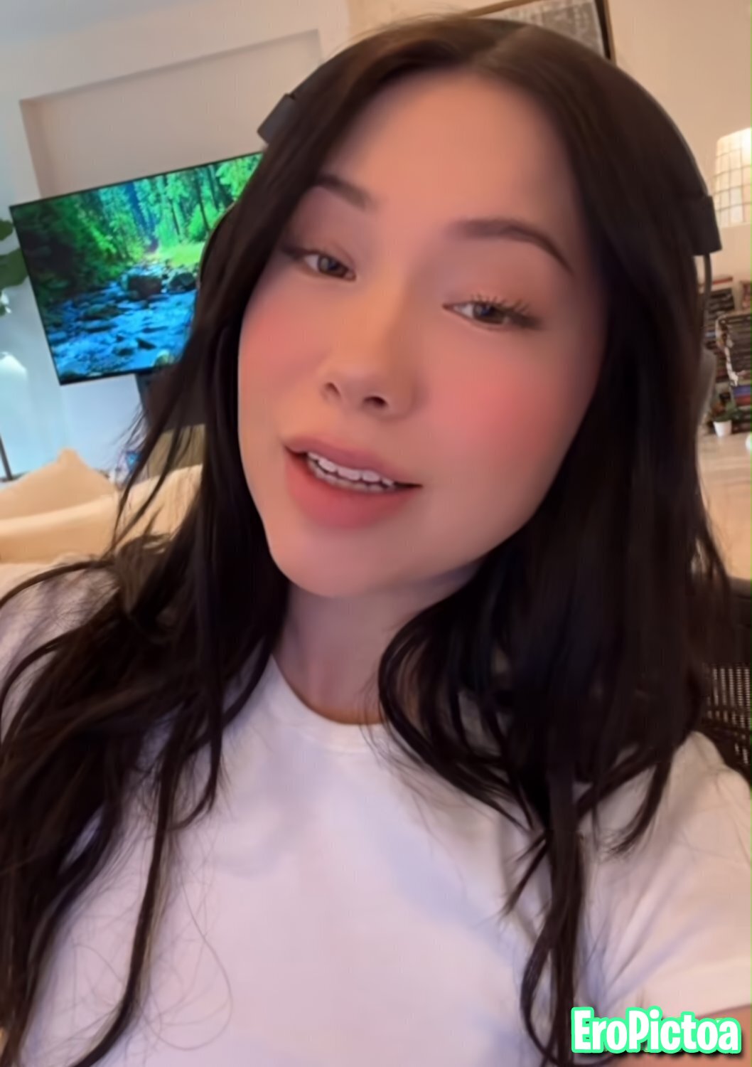 QuarterJade [2] photo featuring twitch